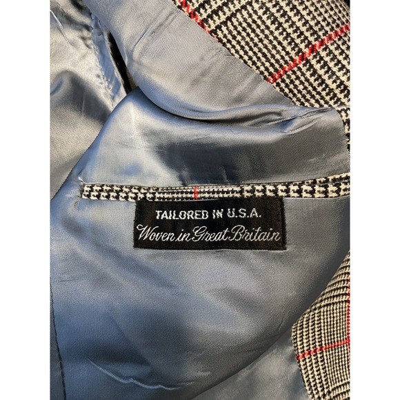 Red and Houndstooth Plaid Wool Suit Set - Picture 8 of 15